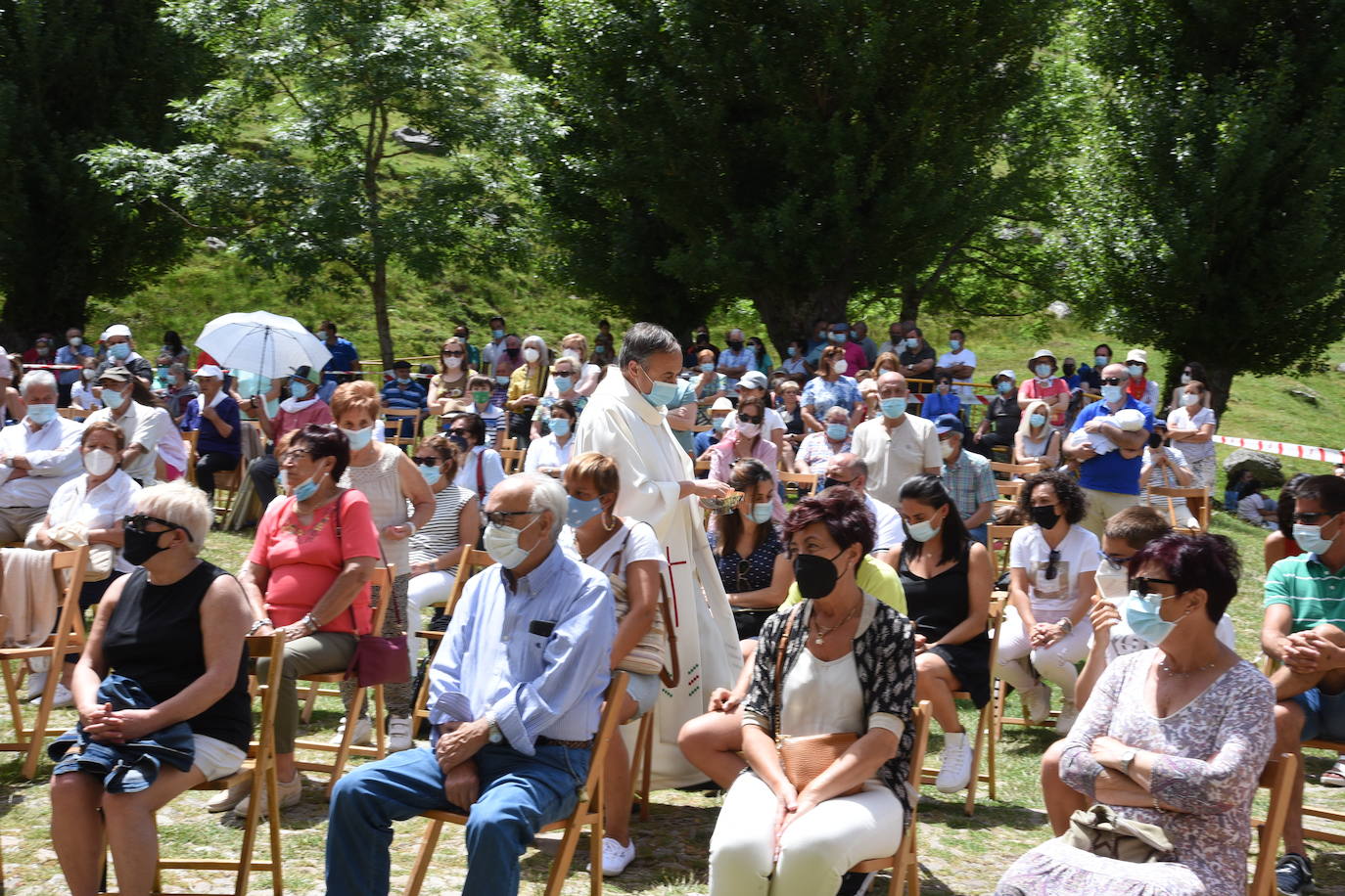 Fotos: Las imágenes de la Caridad Grande de Villoslada de Cameros