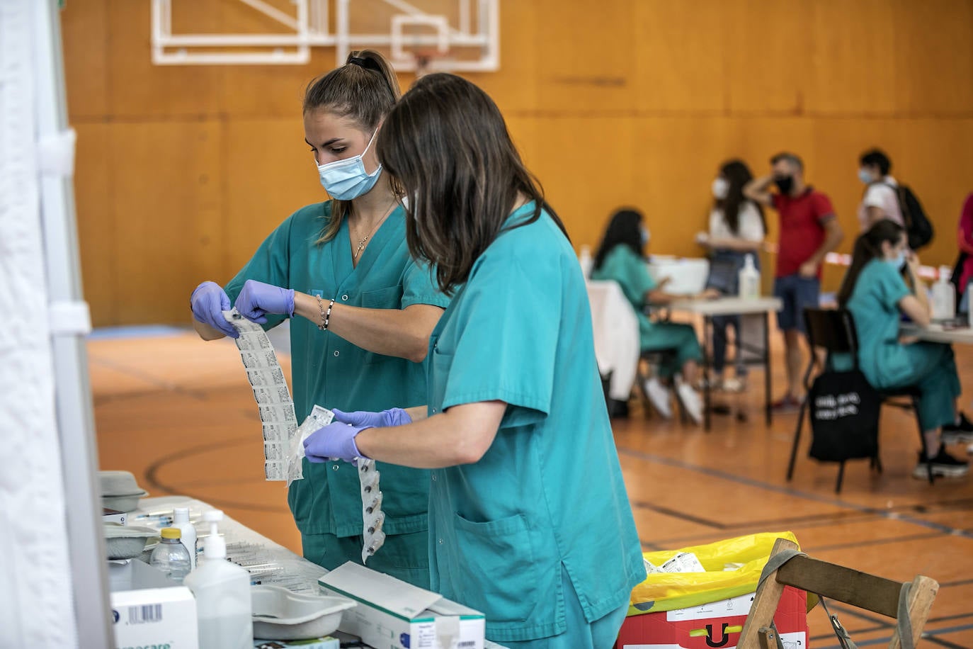 Los menores de 40 han empezado a recibir sus dosis este miércoles en Calahorra.