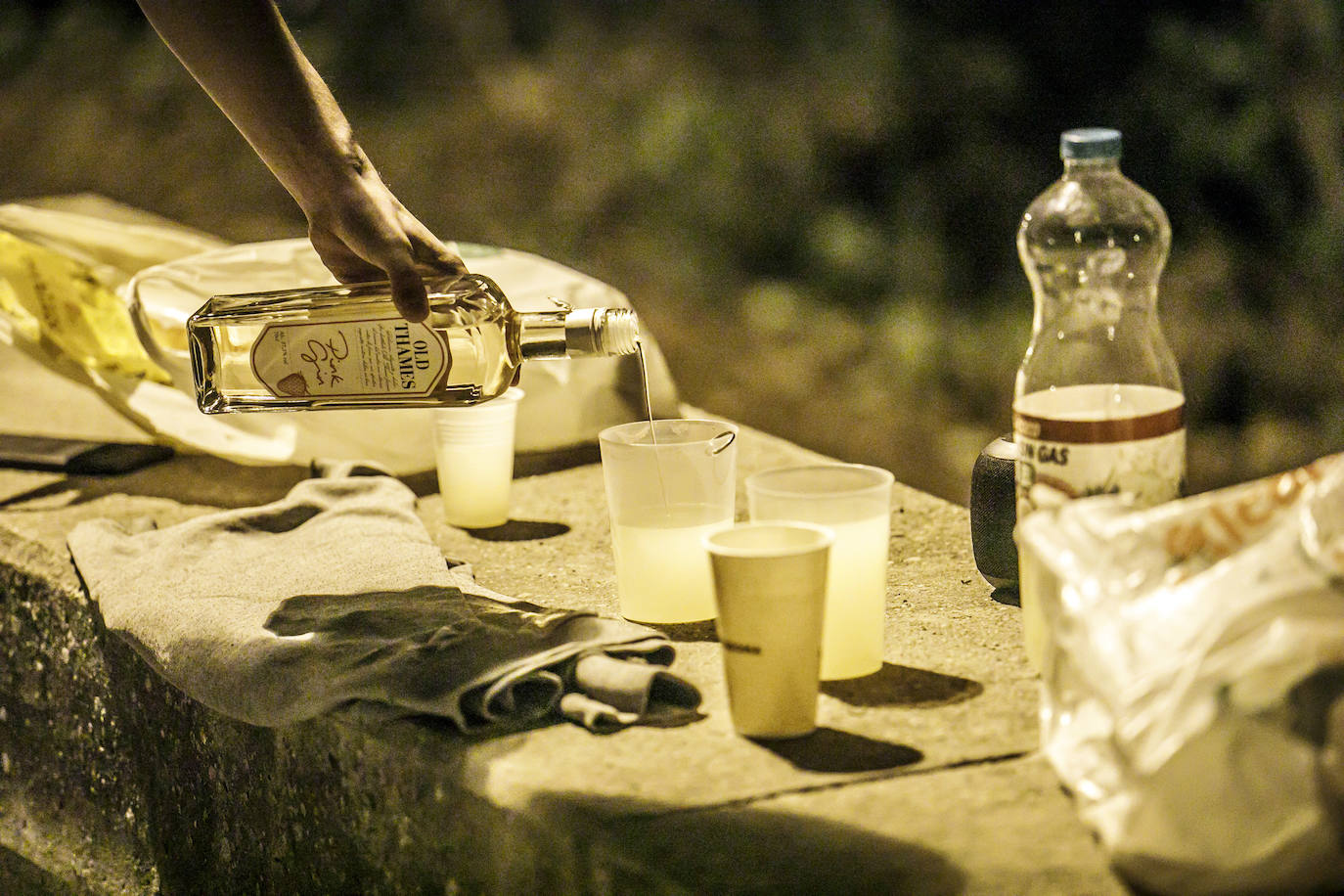 Cientos de jóvenes vuelven a reunirse en el parque del Ebro el fin de semana para beber y «la mayoría son irresponsables»- 