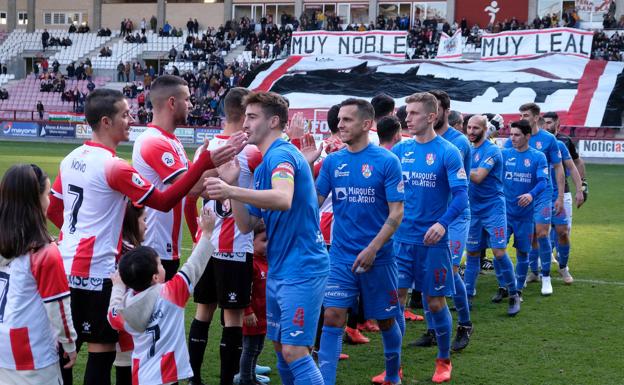 UD Logroñés y Calahorra, en un derbi de hace dos temporadas.