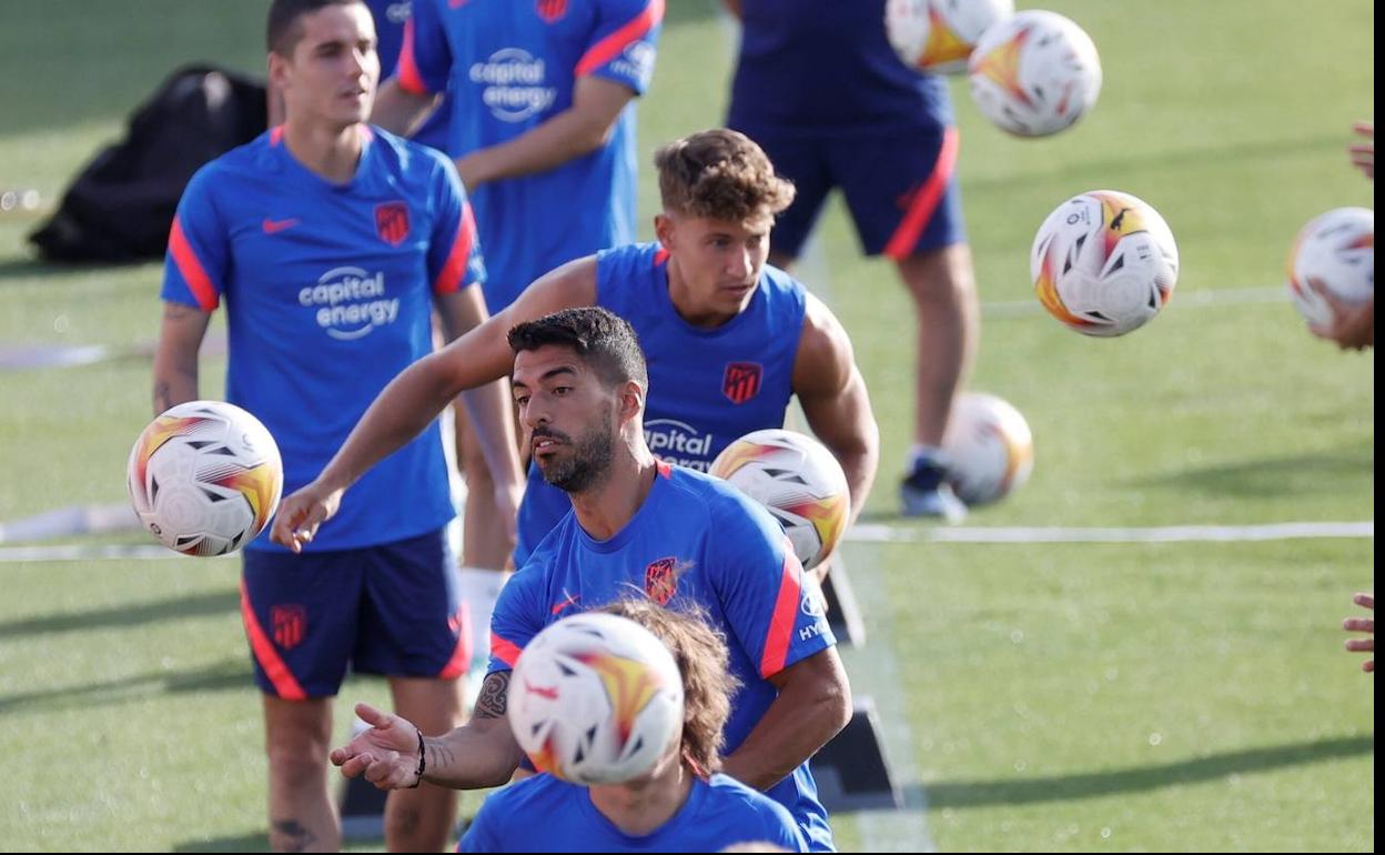 El Atlético de Madrid de Luis Suárez, Marcos Llorente, Oblak, Koke y compañía parte en cabeza. 