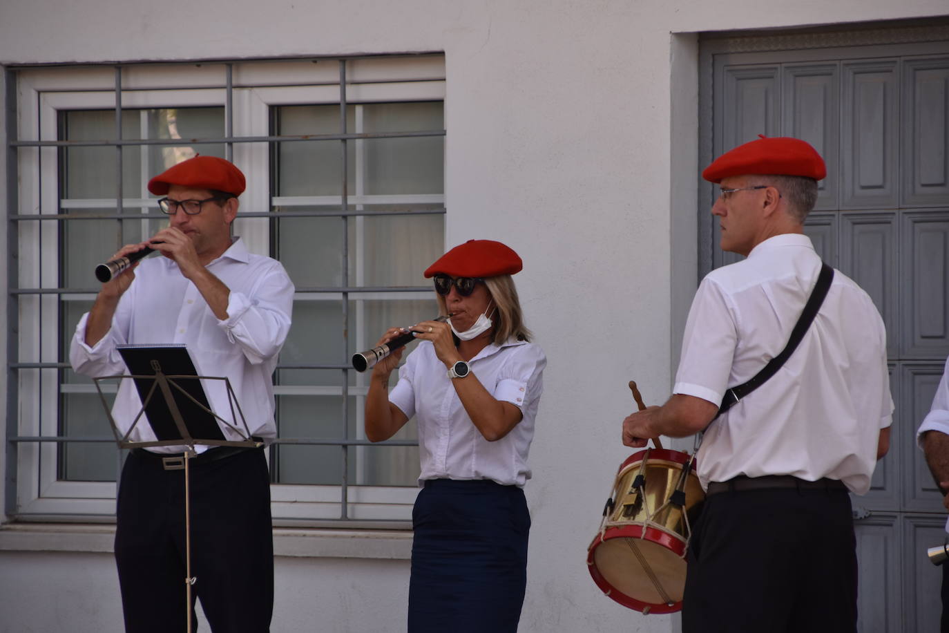Fotos: Sonidos y color en las calles de Calahorra