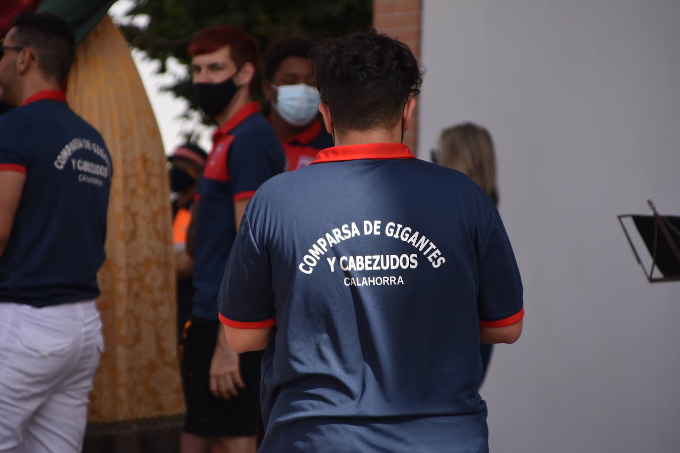 Fotos: Sonidos y color en las calles de Calahorra