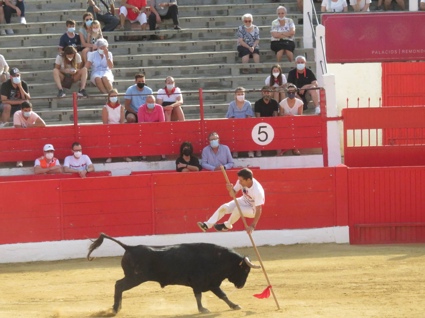 Los alfareños disfrutaron de sus fiestas patronales.