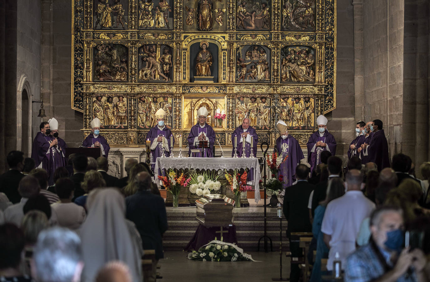 Fotos: Las imágenes del funeral de Martínez Somalo