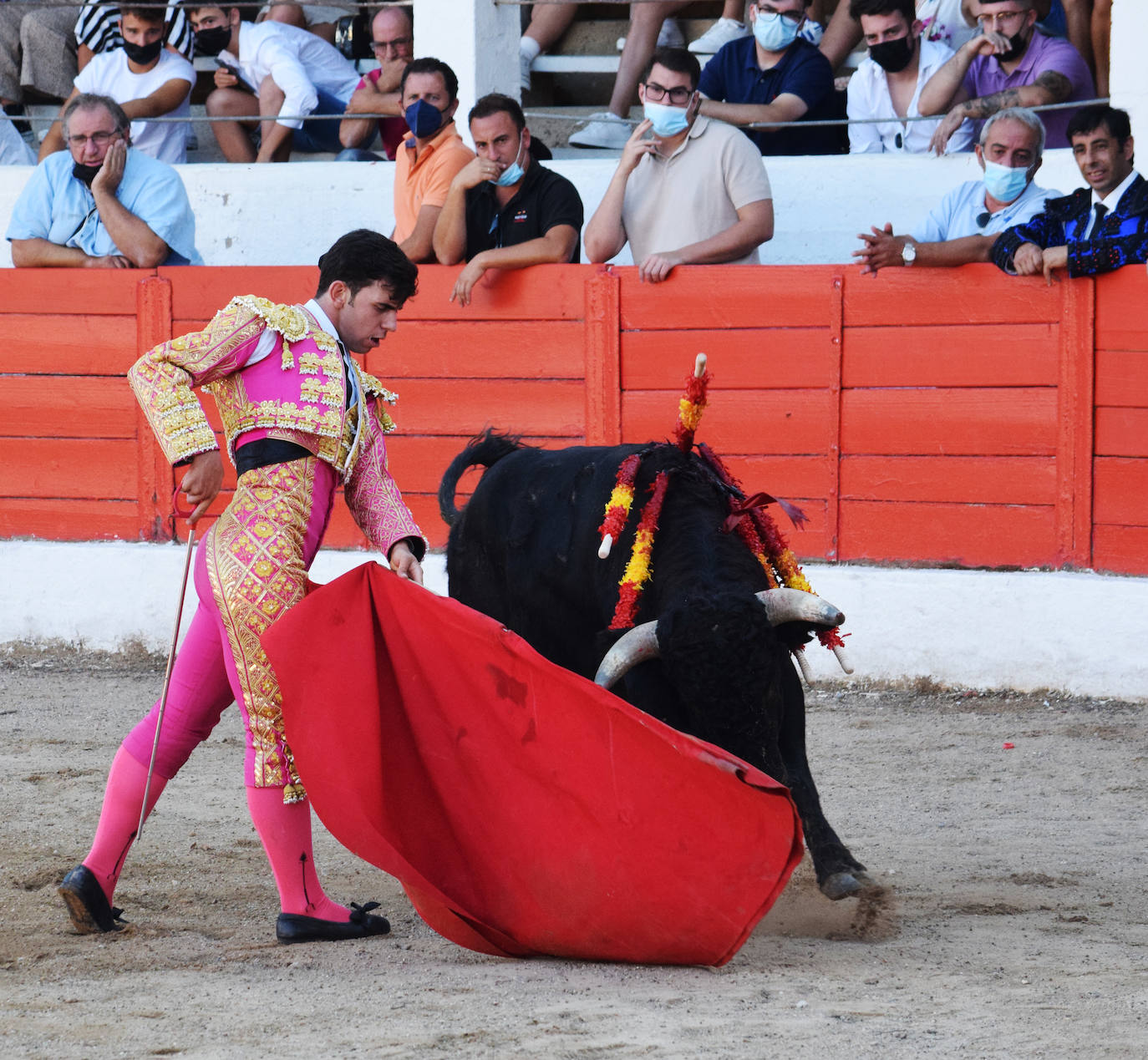 Cid de María cortó una oreja al segundo