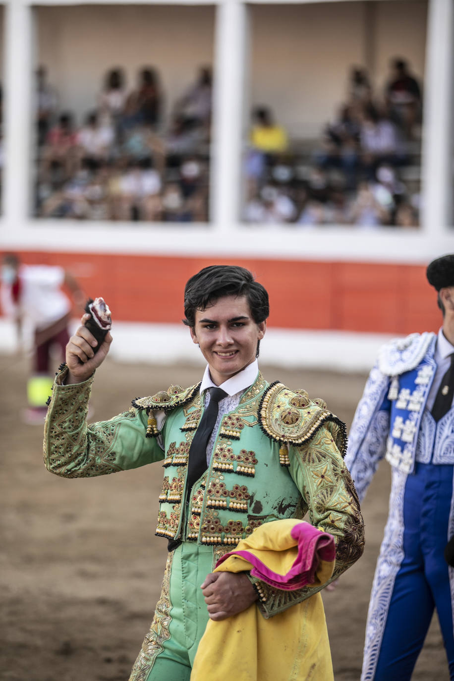 Jesús Romero corta dos orejas 