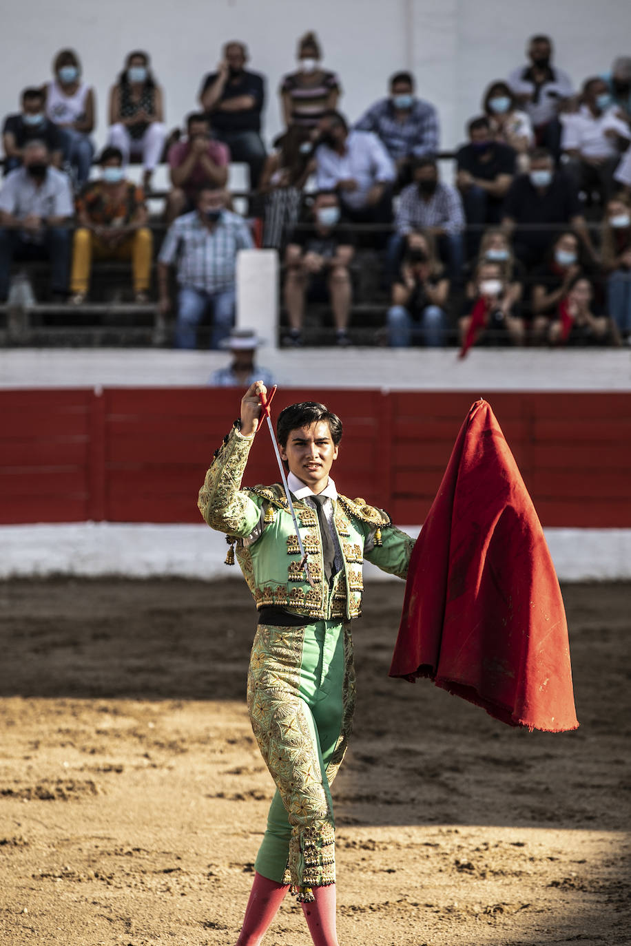 Jesús Romero corta dos orejas 