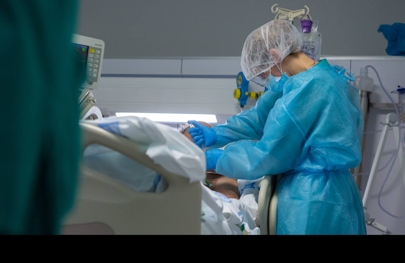 Una mujer fallecida el día en que las residencias de mayores quedan libres de COVID