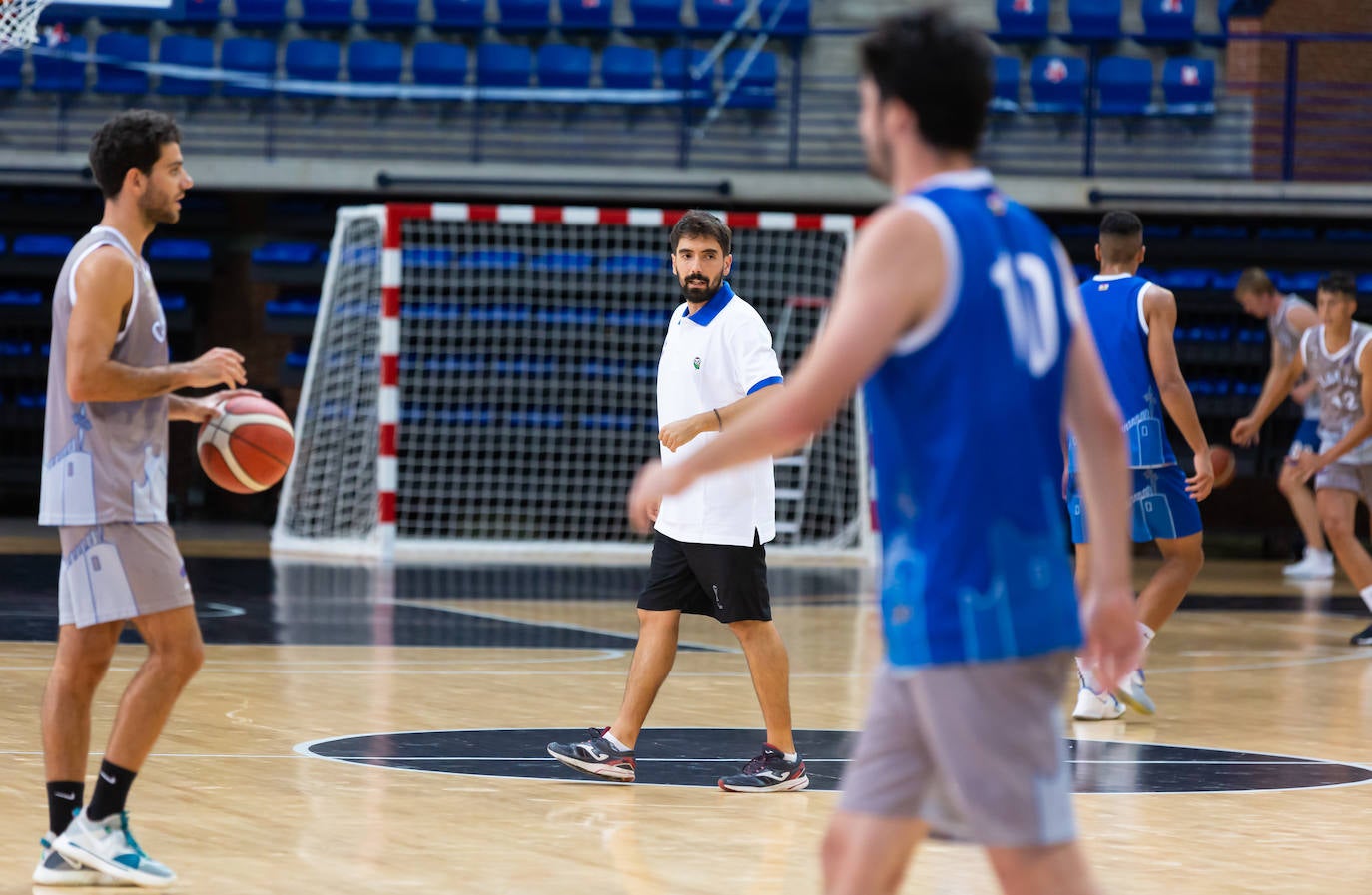 Fotos: El Clavijo empieza a preparar la temporada, su primer entrenamiento