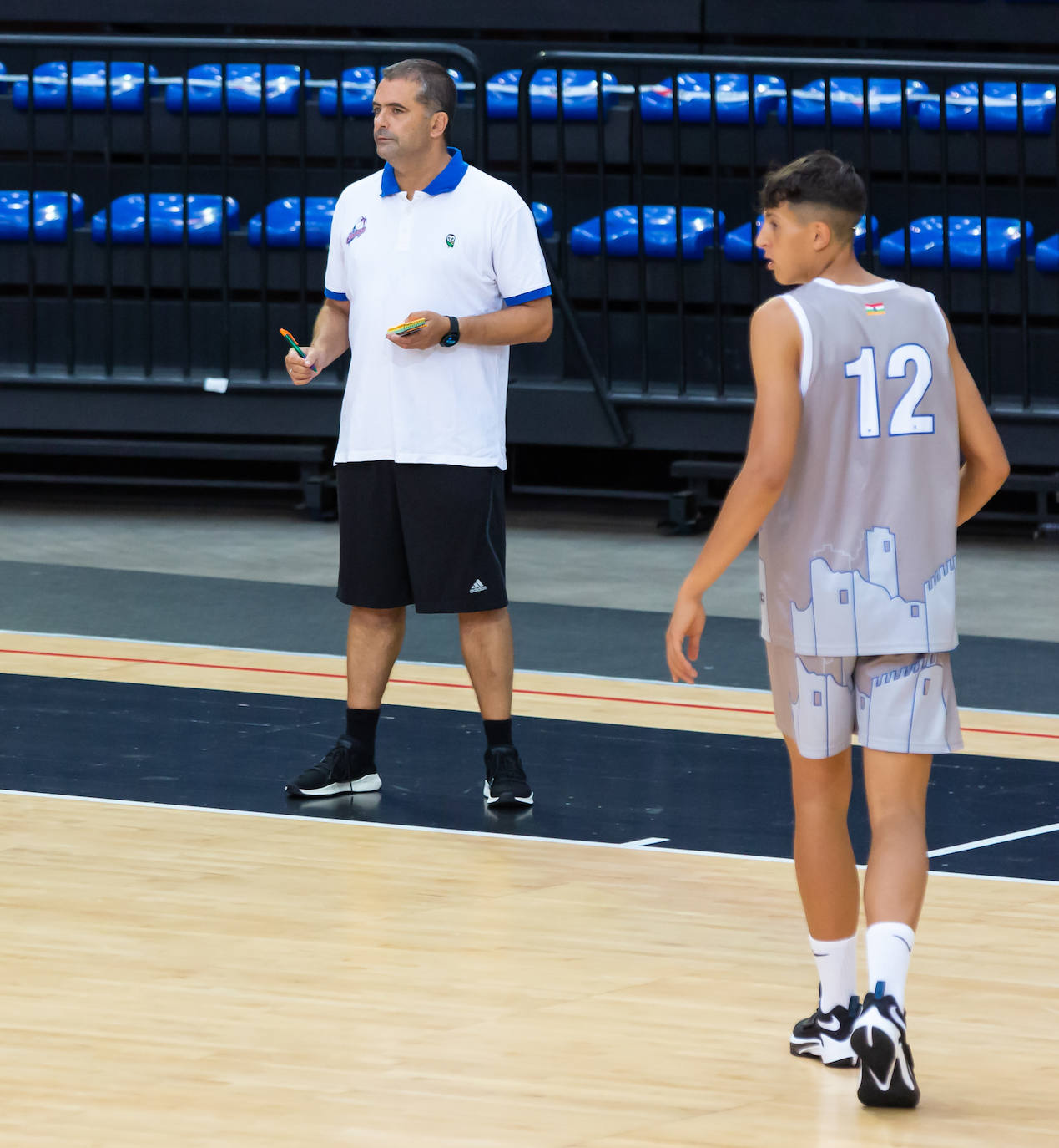 Fotos: El Clavijo empieza a preparar la temporada, su primer entrenamiento