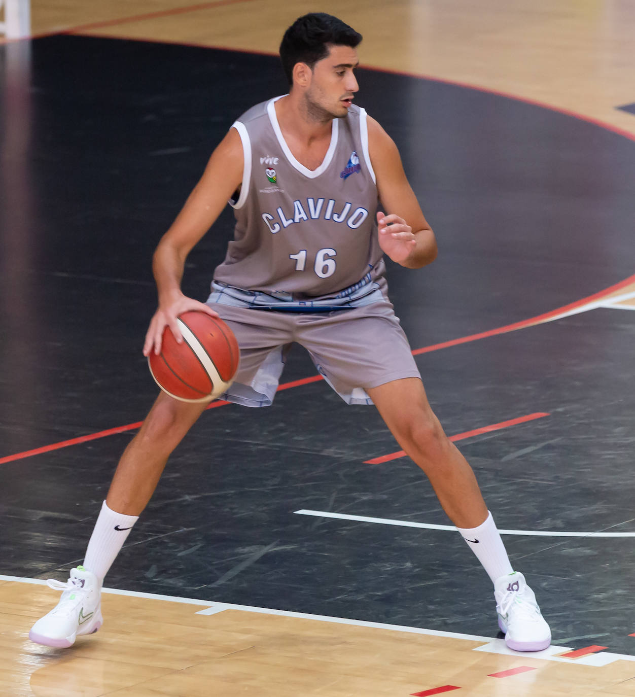 Fotos: El Clavijo empieza a preparar la temporada, su primer entrenamiento