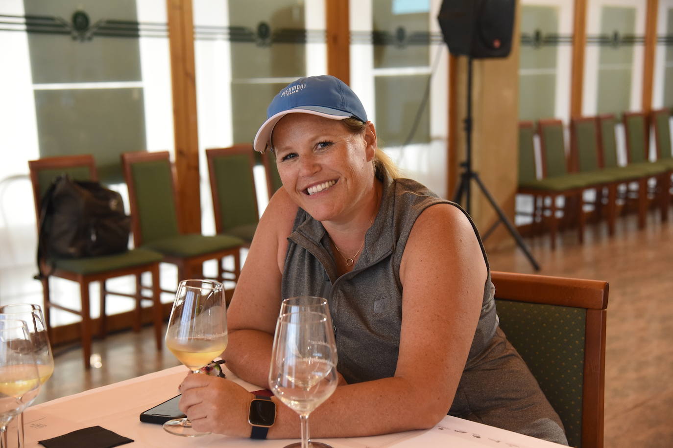 Los jugadores del torneo de patrocinadores de la Liga de Golf y Vino disfrutaron de una cata en El Campo de Logroño. 