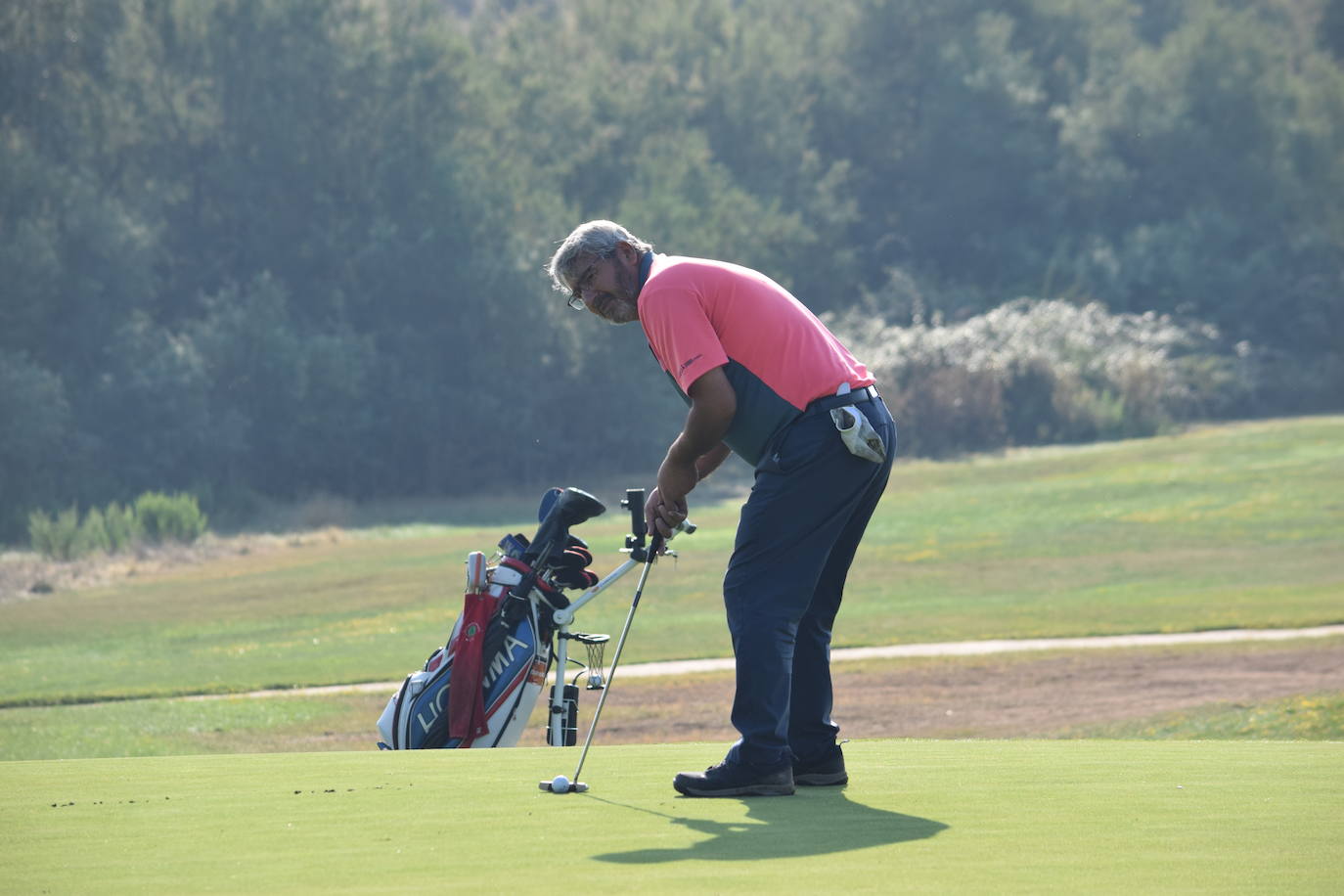 Los participantes en el torneo de patrocinadores de la Liga de Golf y Vino disfrutaron de un gran día de golf en El Campo de Logroño. 