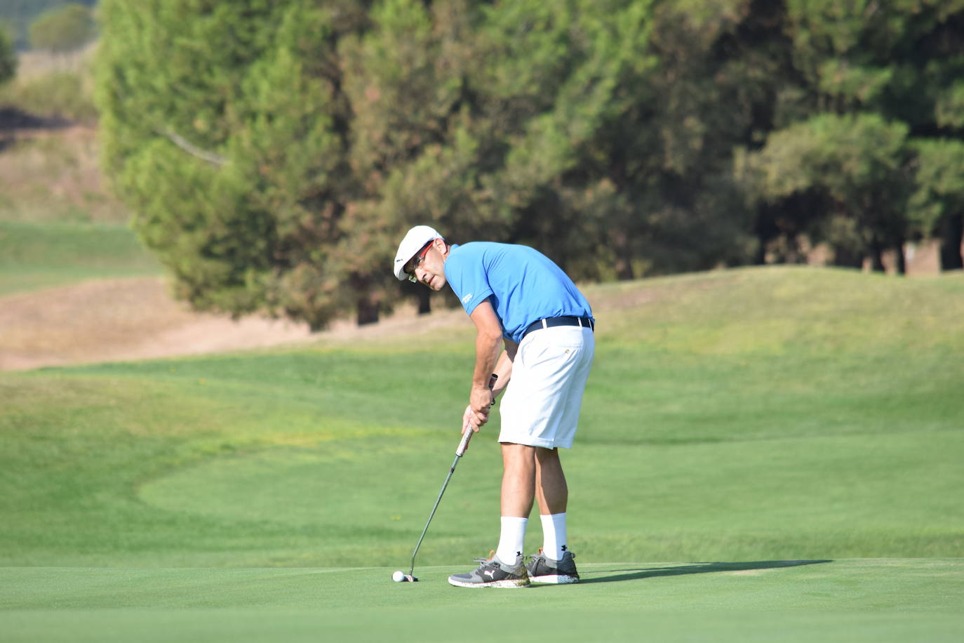 Los participantes en el torneo de patrocinadores de la Liga de Golf y Vino disfrutaron de un gran día de golf en El Campo de Logroño. 