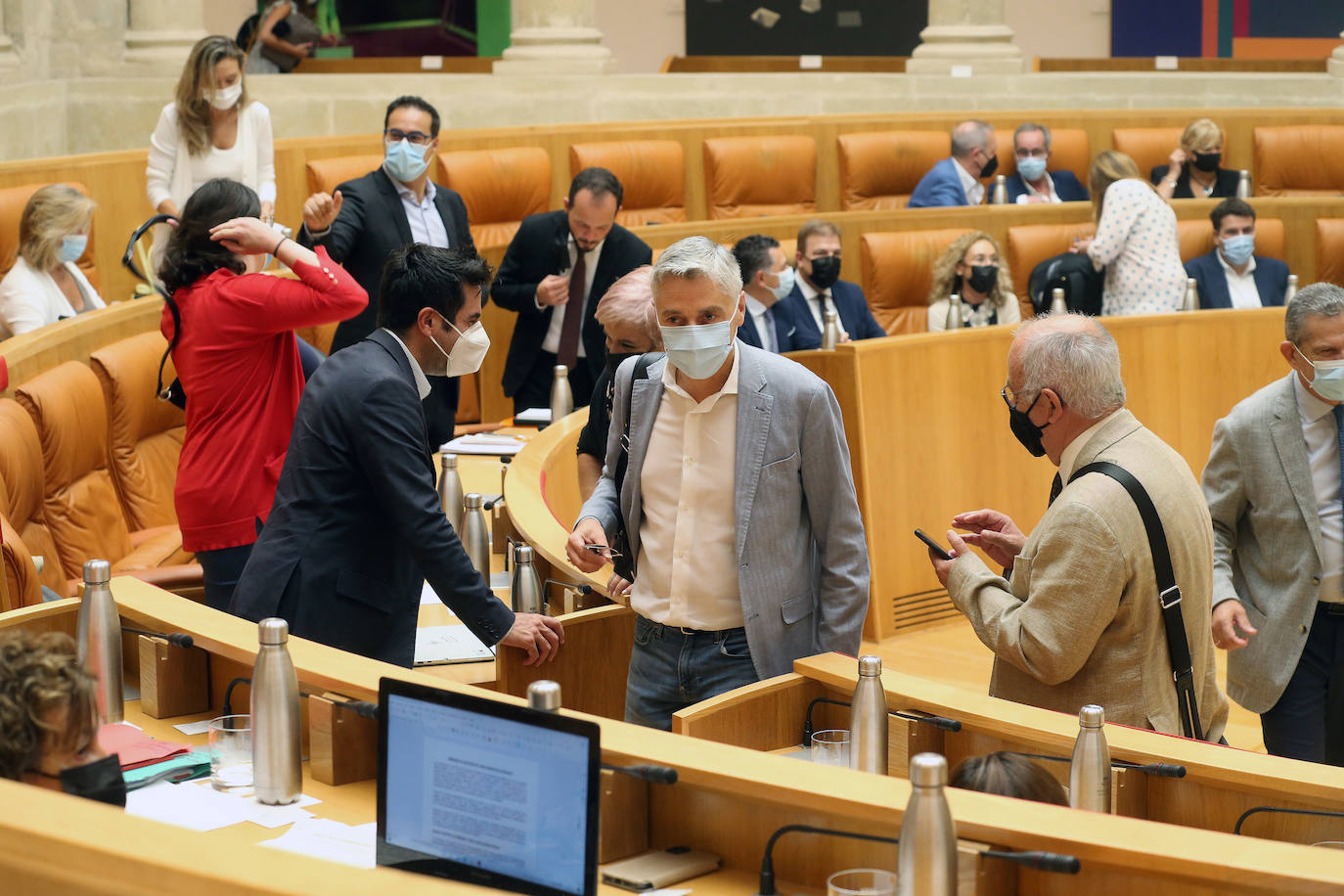 Fotos: El pleno del Parlamento, en imágenes