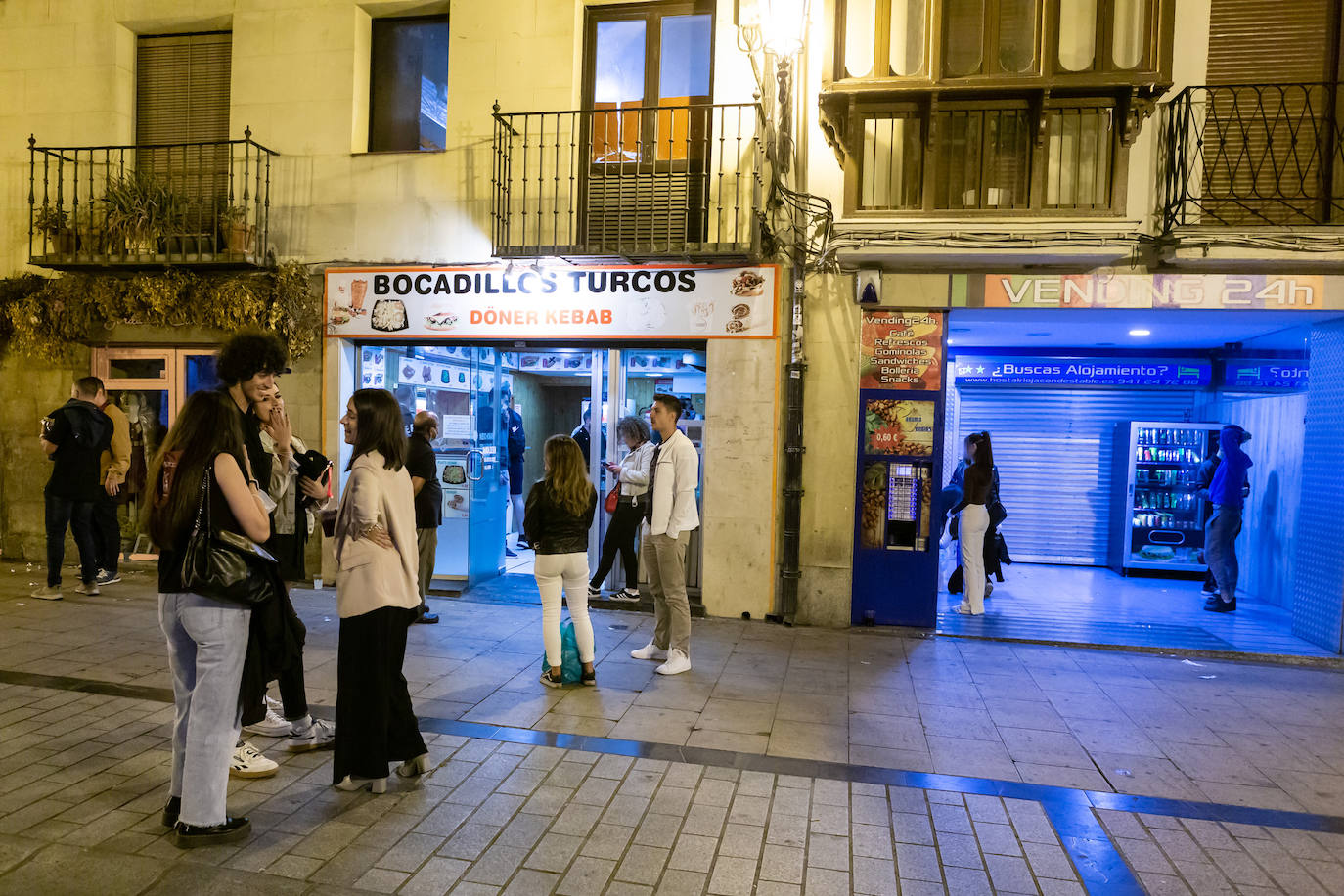 Los jóvenes se trasladaron desde el Casco Antiguo de la ciudad hasta el parque de la capital riojana