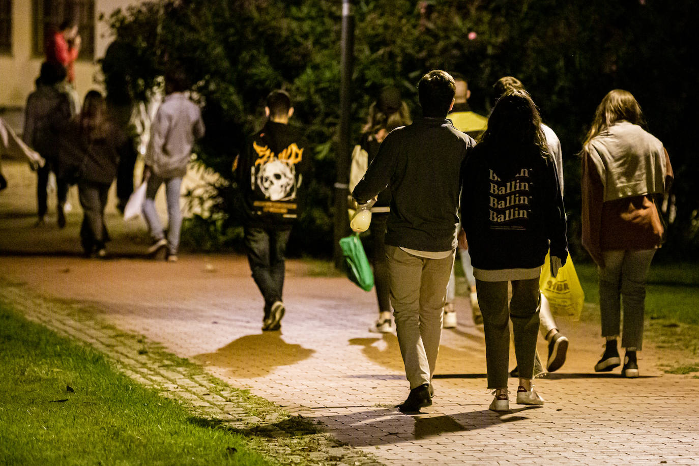 Los jóvenes se trasladaron desde el Casco Antiguo de la ciudad hasta el parque de la capital riojana