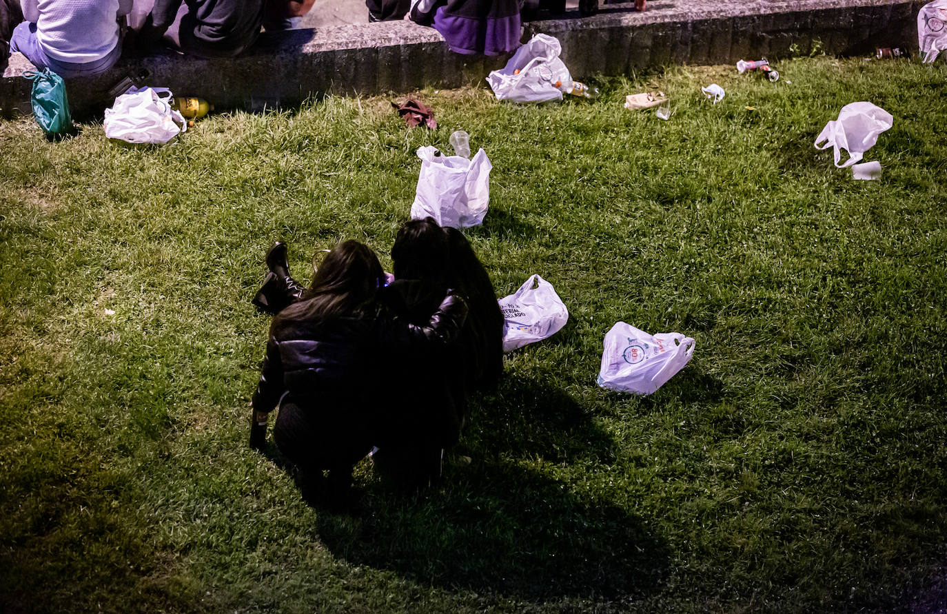 Los jóvenes se trasladaron desde el Casco Antiguo de la ciudad hasta el parque de la capital riojana