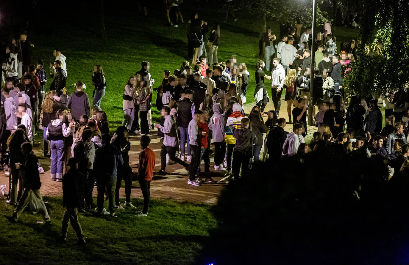Los jóvenes se trasladaron desde el Casco Antiguo de la ciudad hasta el parque de la capital riojana