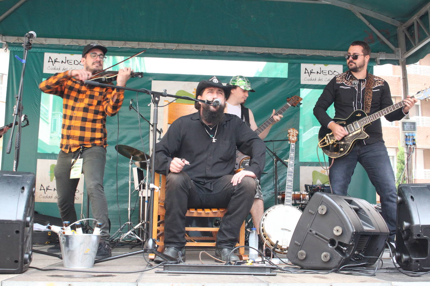 El festival arnedano registró un gran ambiente que ni el clima arruinó