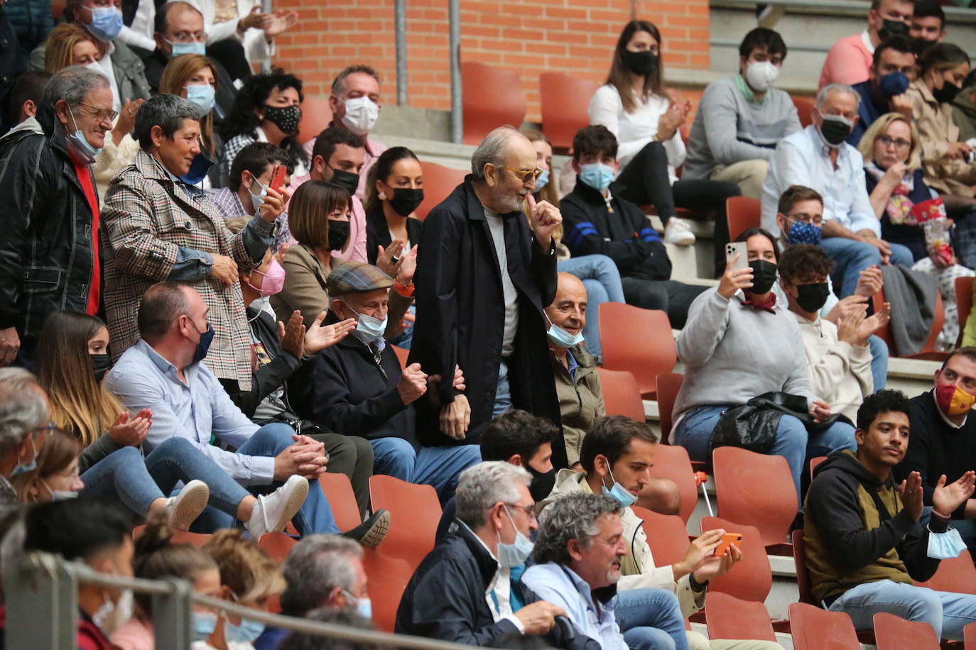 Antonio Ferrera ha cortado una oreja en el mano a mano con un Diego Urdiales que no ha tenido suerte con su lote