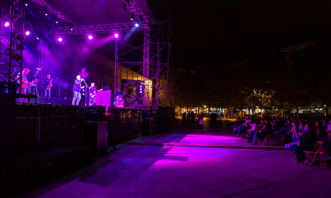 Fotos: Hombres G triunfan en Logroño