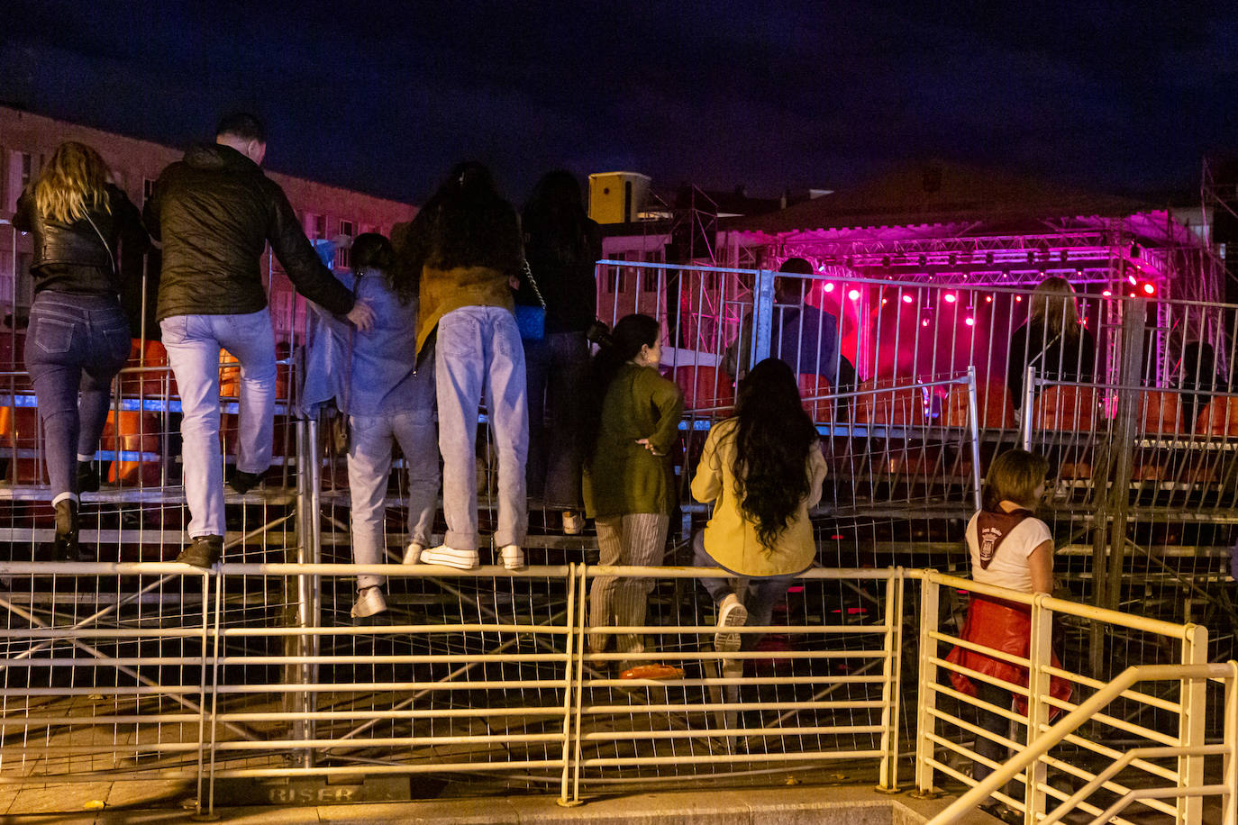 Fotos: Hombres G triunfan en Logroño