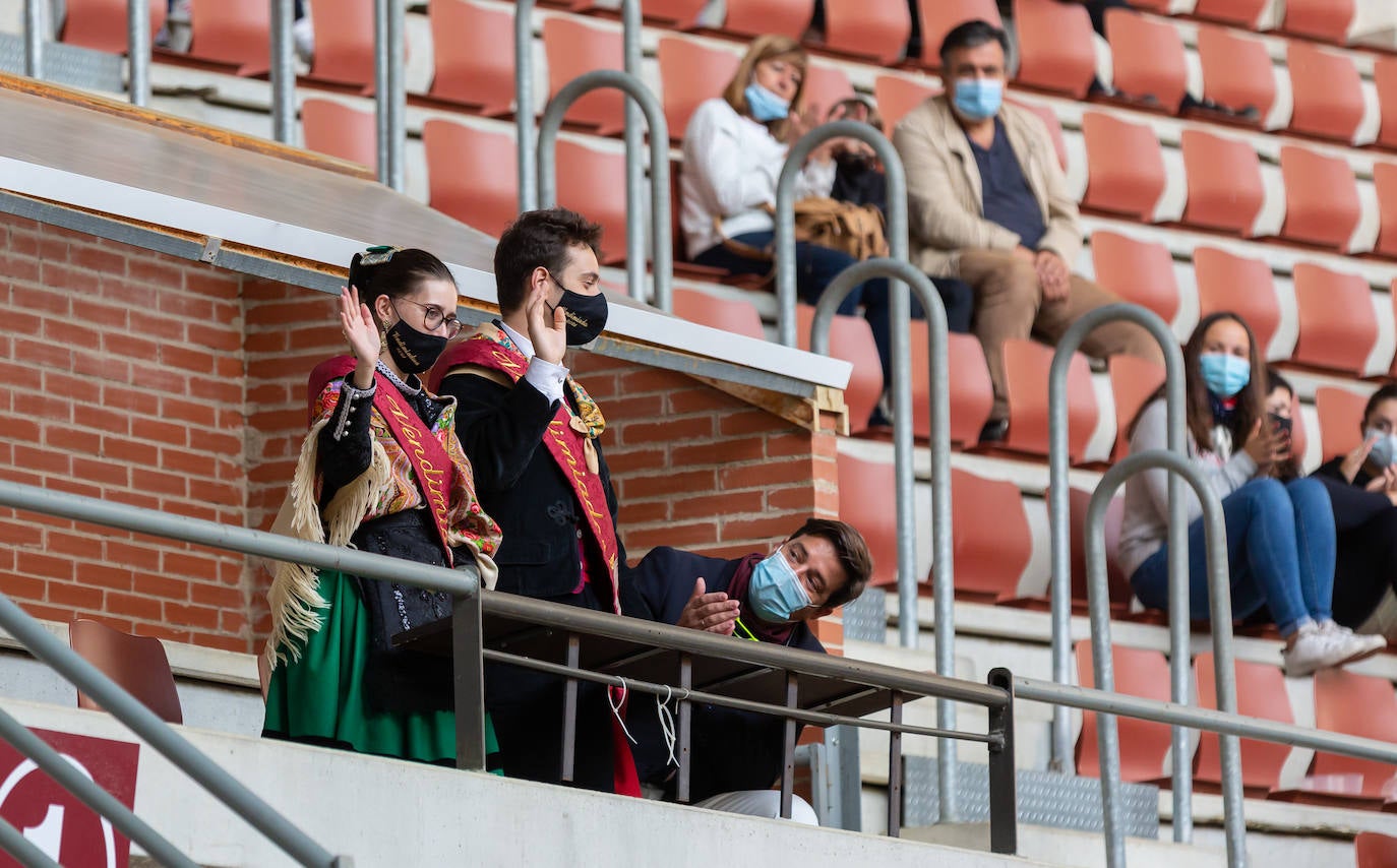 Fotos: Promesas de las acrobacias en La Ribera