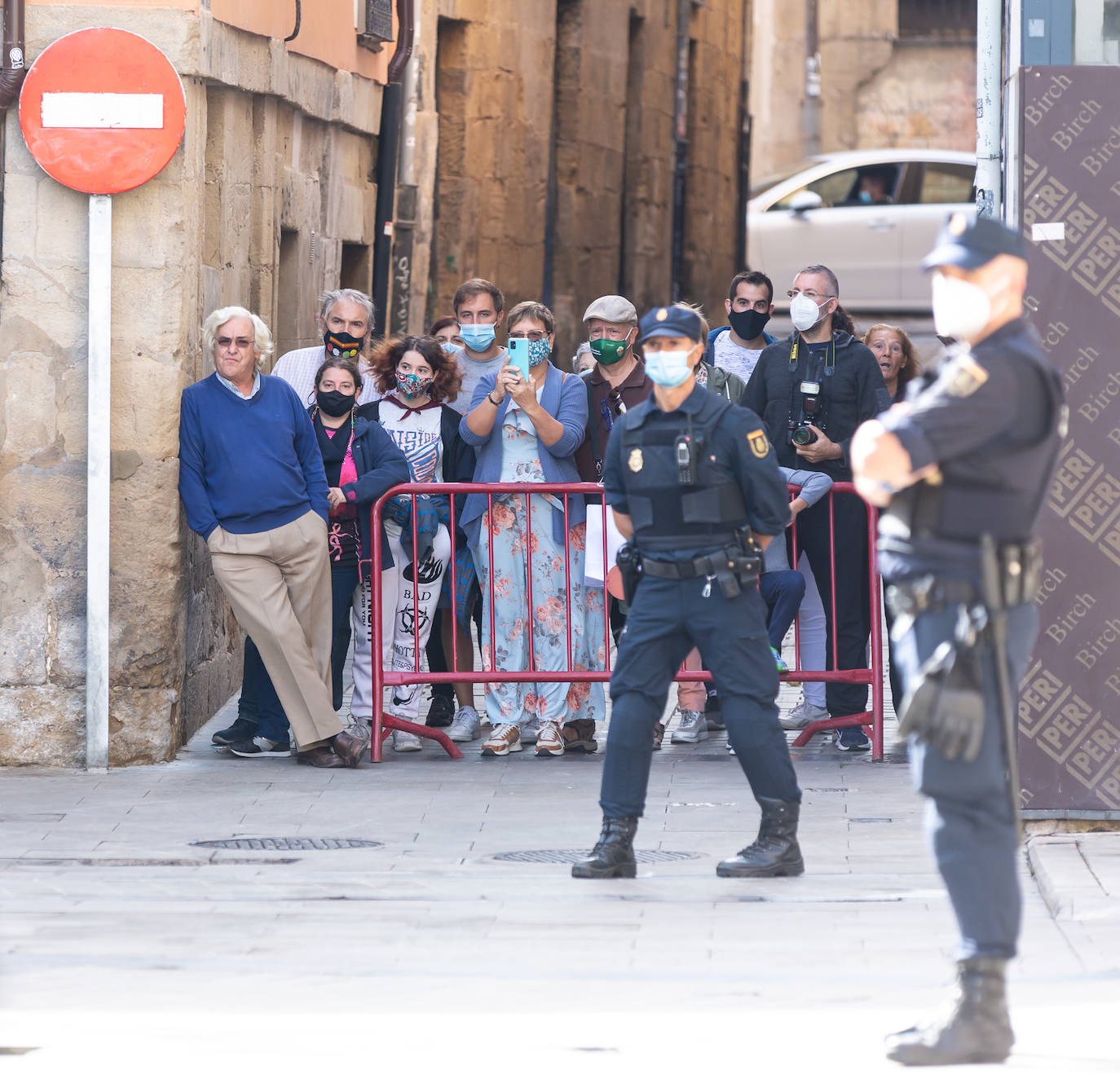 Fotos: Un caluroso recibimiento al rey Felipe VI en Logroño