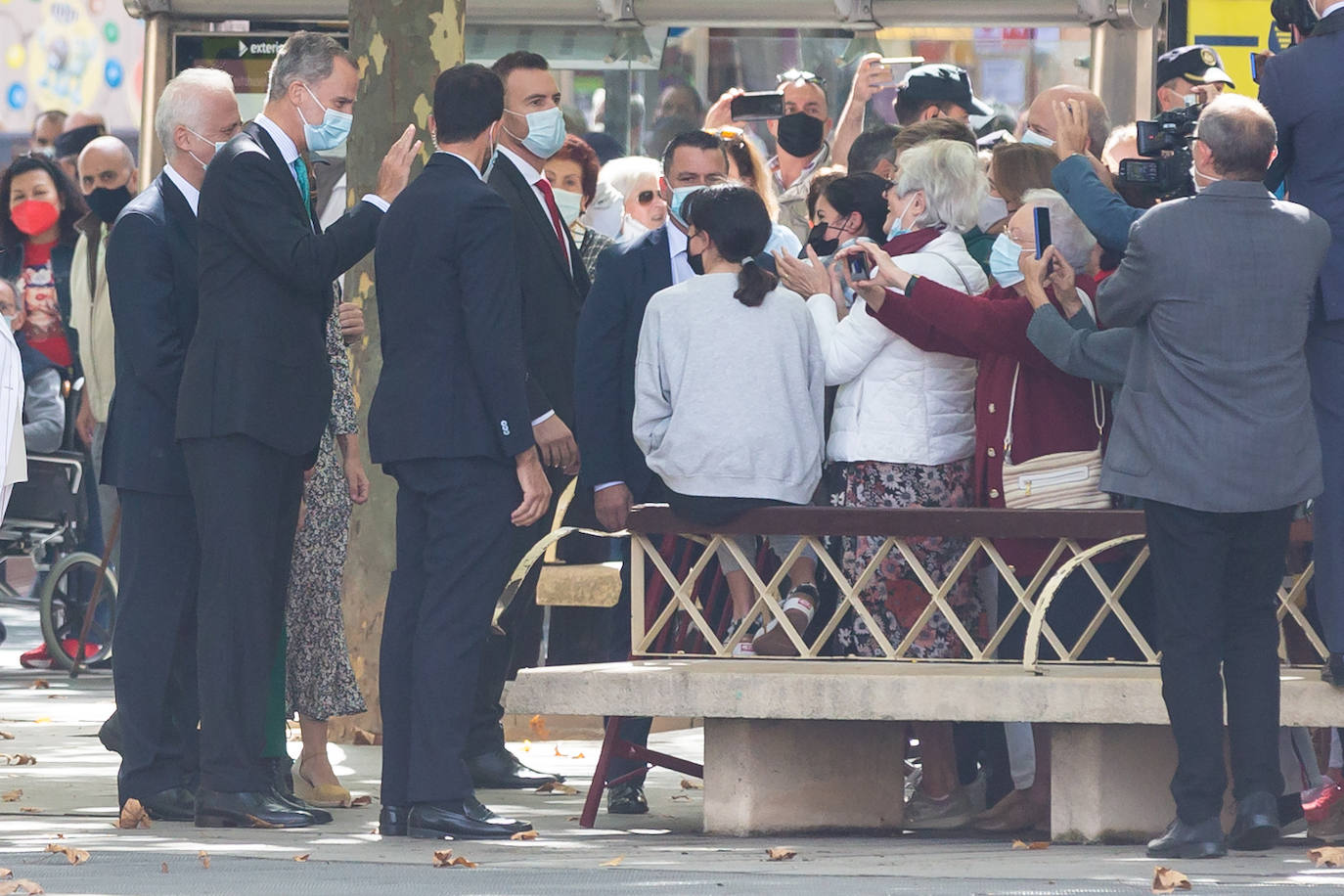 Fotos: Un caluroso recibimiento al rey Felipe VI en Logroño