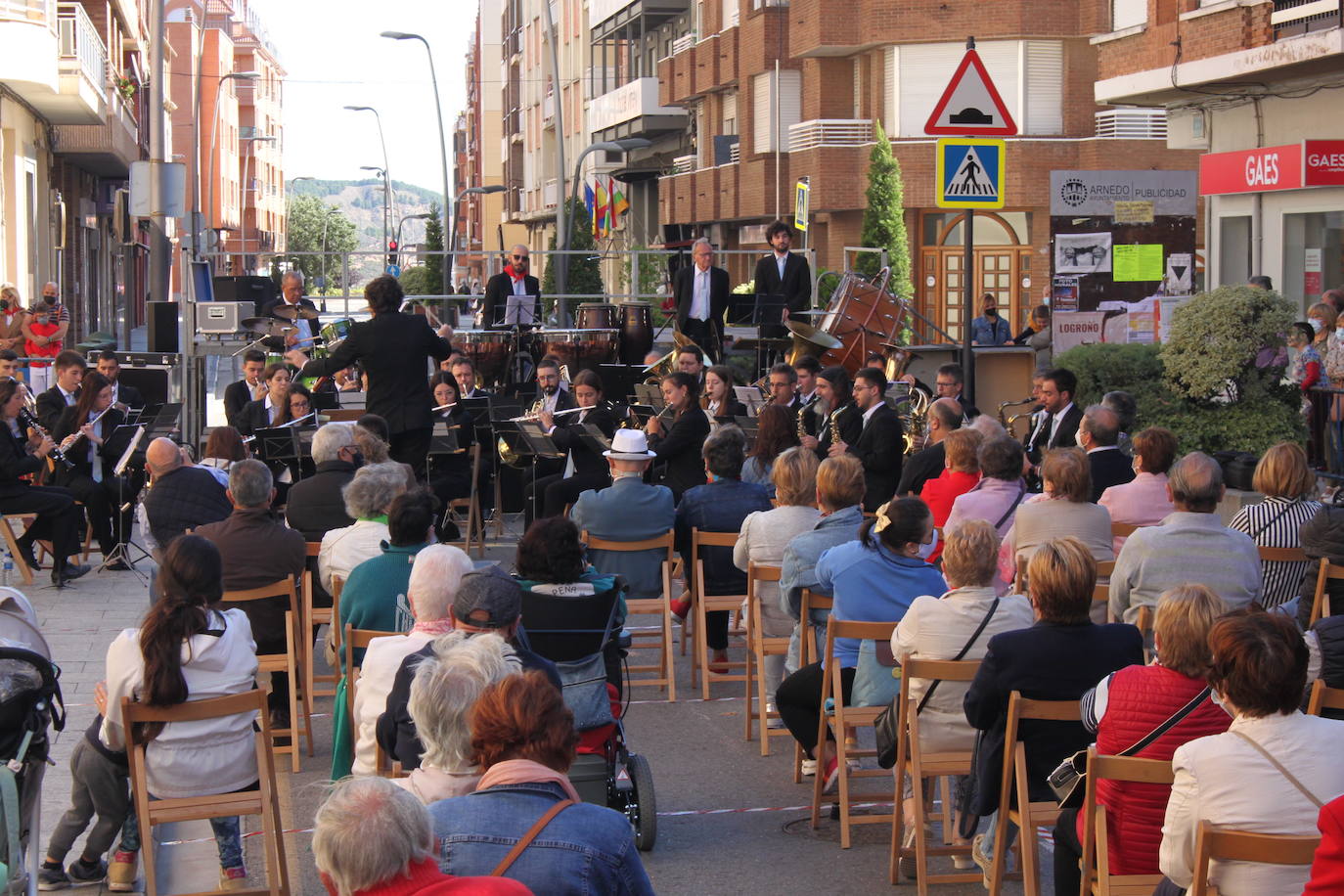 Fotos: Arnedo disfruta de la música y las degustaciones en la mañana de la cuarta jornada de sus fechas festivas