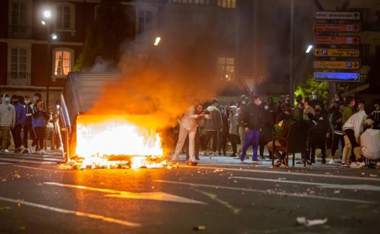 Imagen de la noche de los disturbios