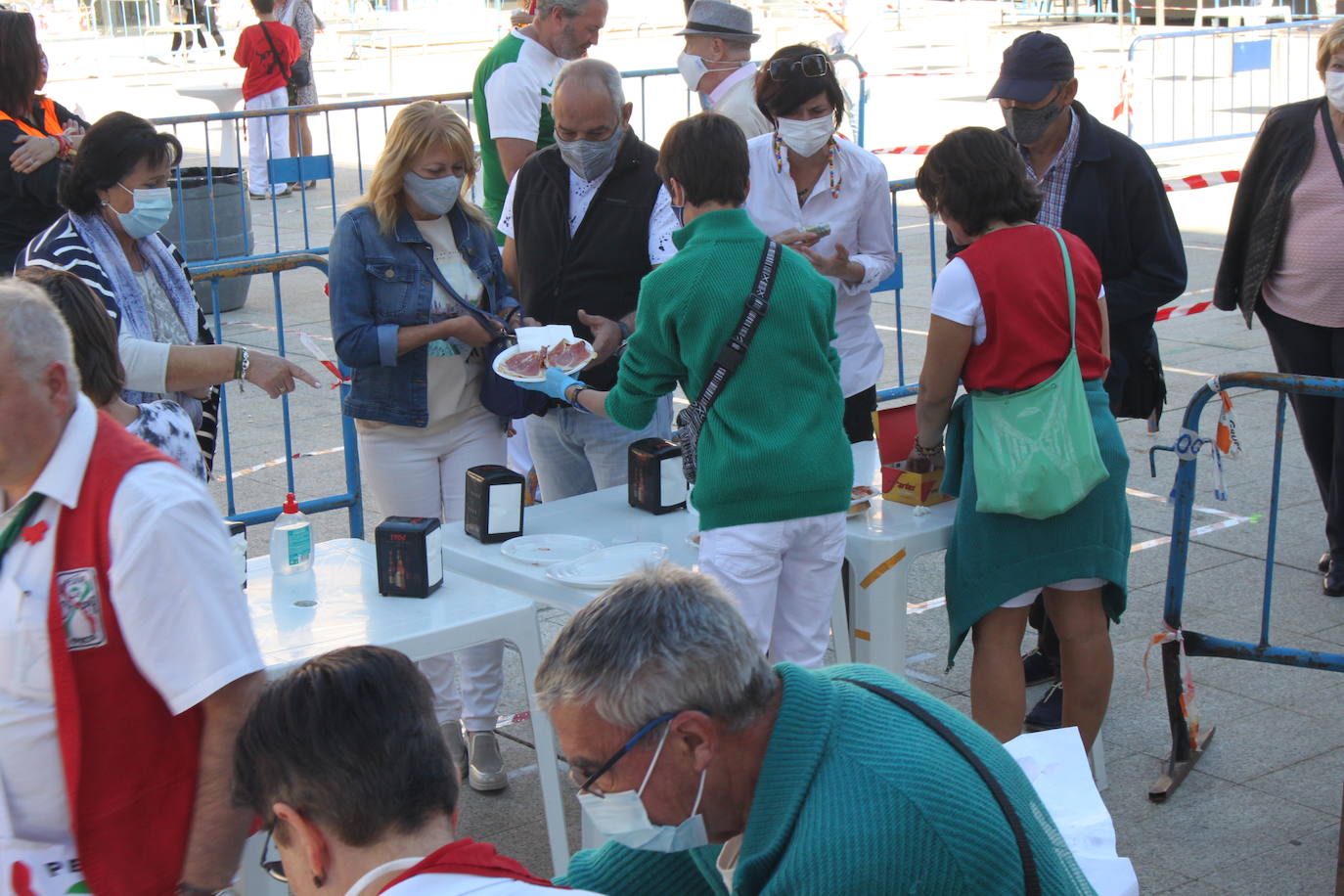 Fotos: Arnedo vive la quinta jornada de San Cosme y San Damián