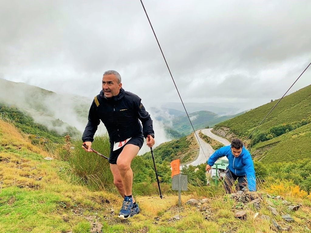 Fotos: Etxeberria y Alegre vencen en el Kilómetro Vertical de Ezcaray