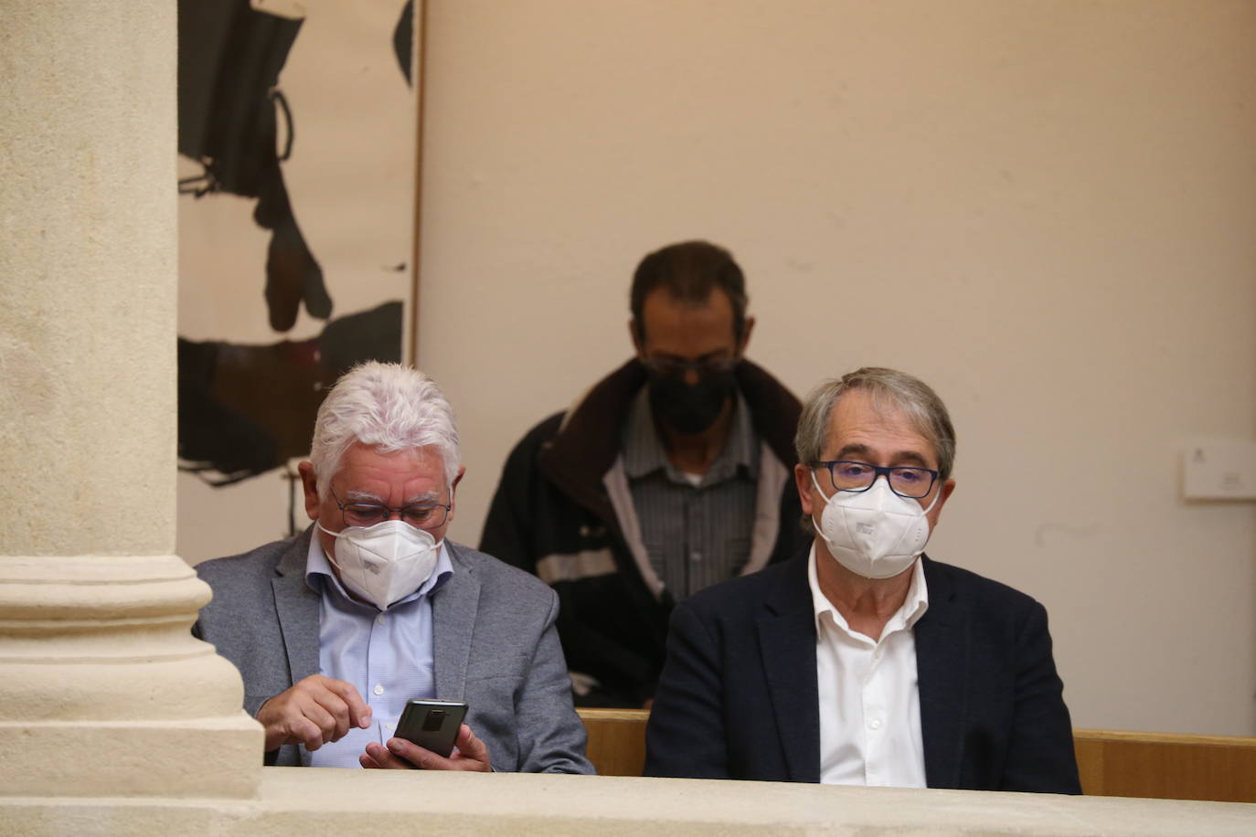 La cámara riojana celebró su sesión plenaria del mes de octubre.