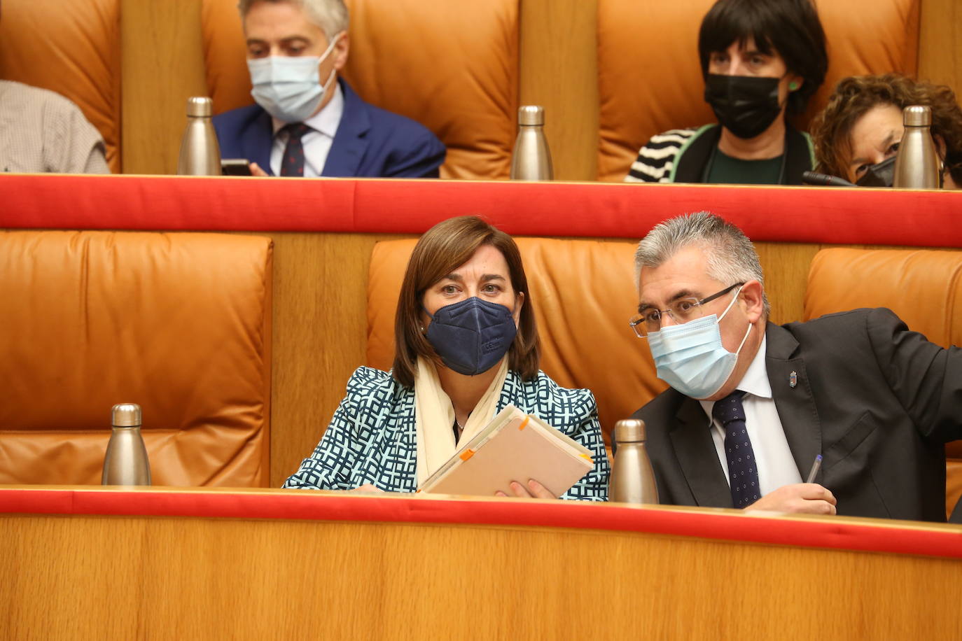 La cámara riojana celebró su sesión plenaria del mes de octubre.