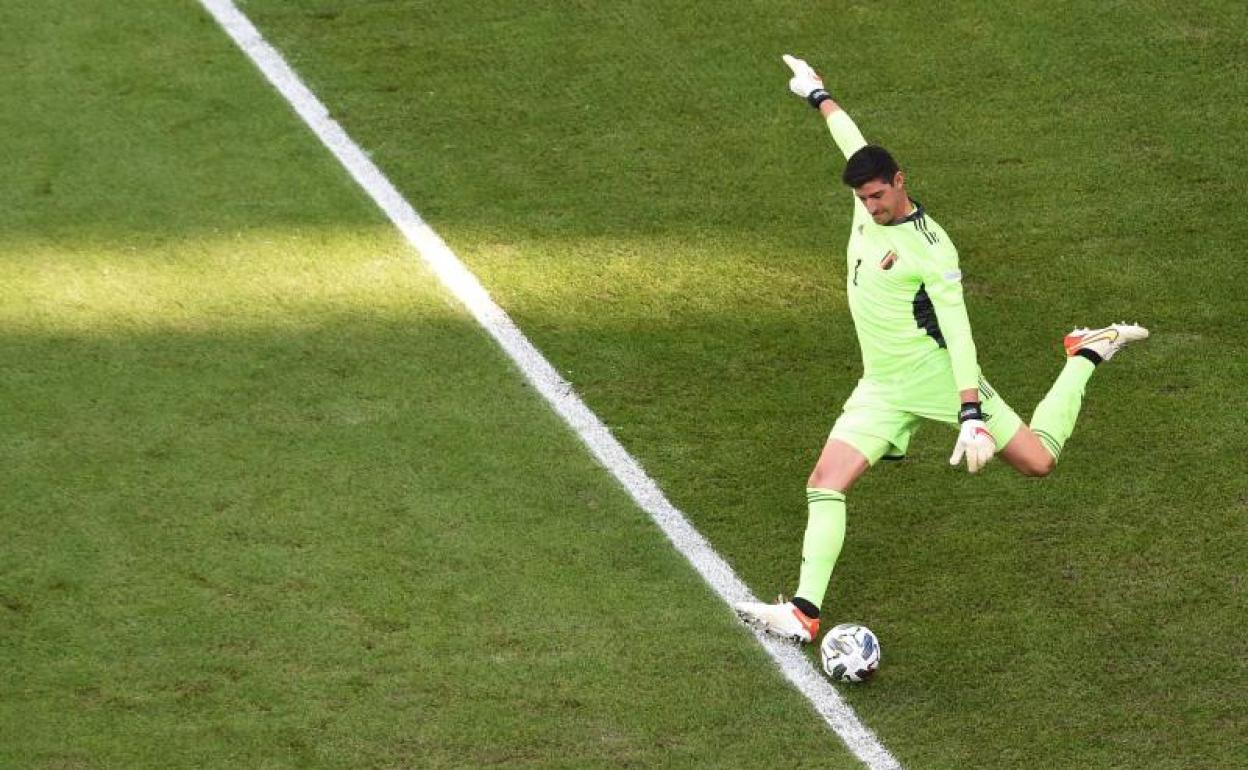 Thibaut Courtois, durante el Italia-Bélgica de la Liga de Naciones.