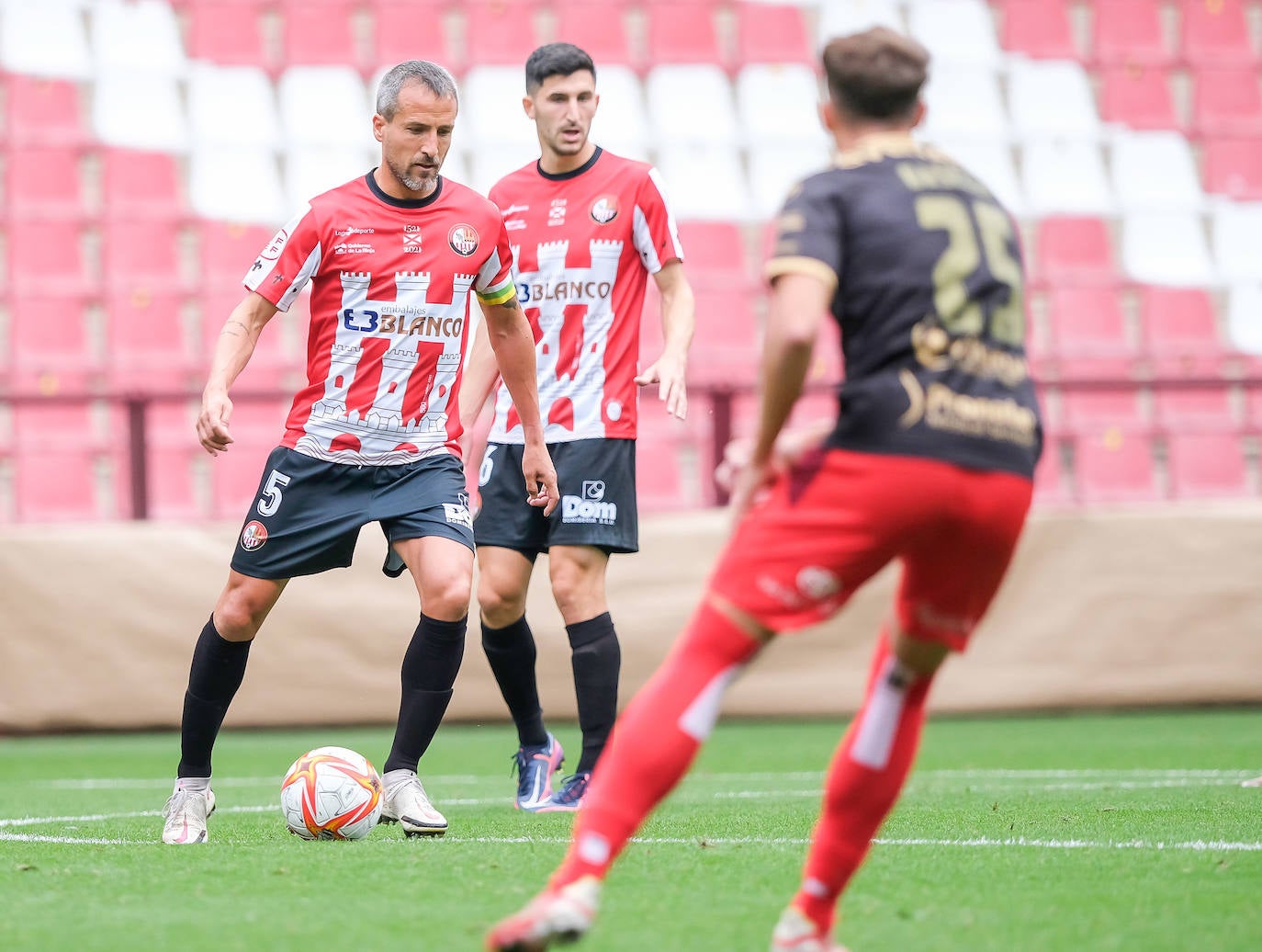 Los blanquirrojos se han impuesto al Zamora en Las Gaunas