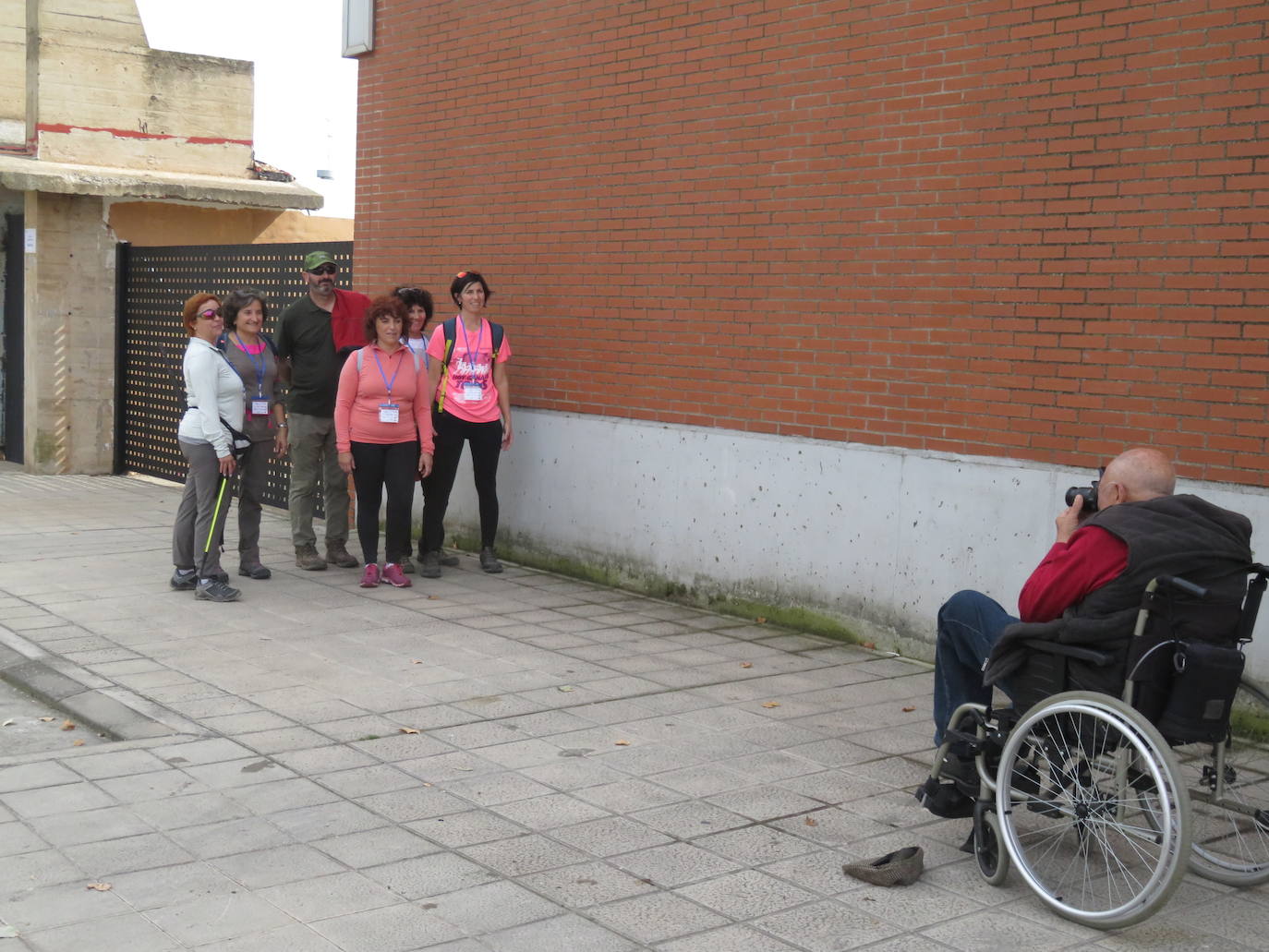 Ciento cuarenta caminantes participaron en la iniciativa. 