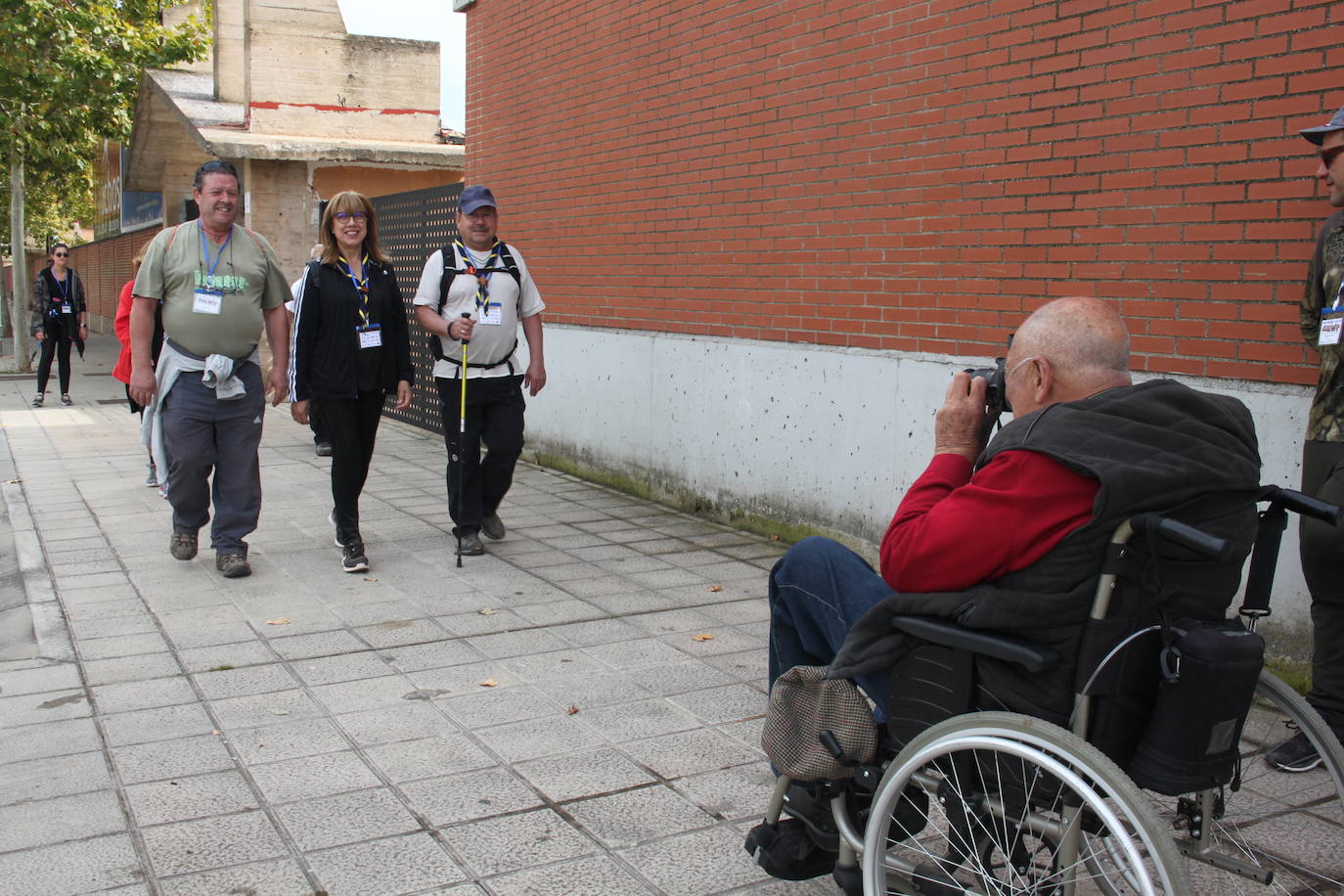 Ciento cuarenta caminantes participaron en la iniciativa. 