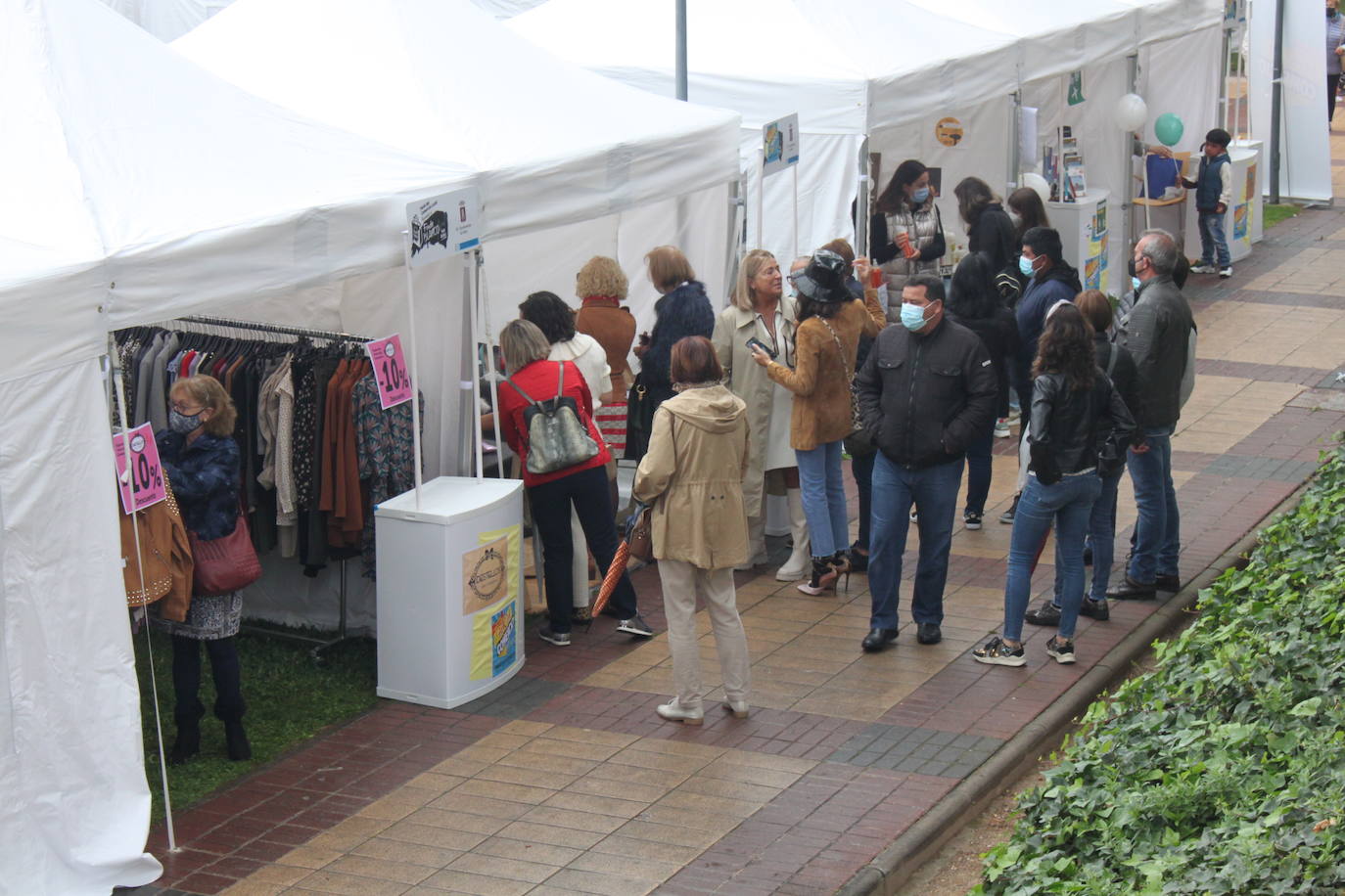 Fotos: El escaparate del comercio alfareño