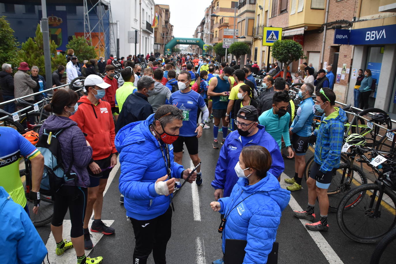 El séptimo duatlón cross de Rincón de Soto contó este domingo con 152 participantes, 92 en individual y 60 en pareja.