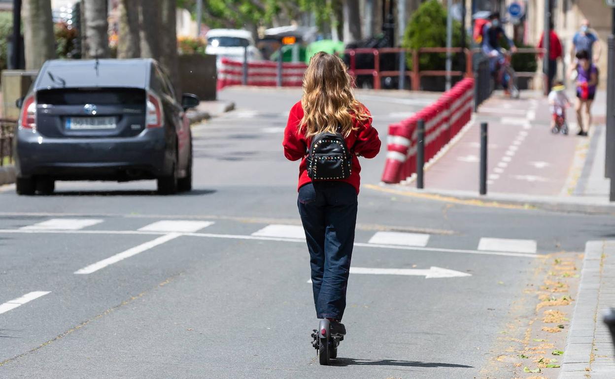 Tráfico inicia una campaña de control de bicicletas y patinetes