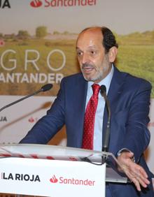 Imagen secundaria 2 - Hita refuerza el papel que la nueva PAC jugará como dinamizadora del sector agrario y del medio rural