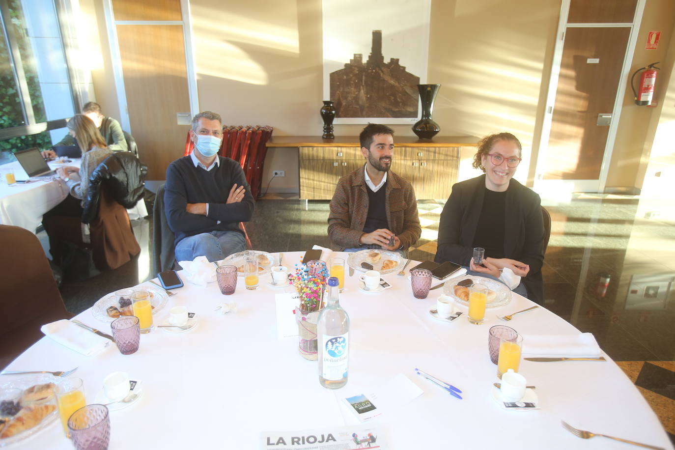 Fotos: Hita expone la política agraria regional en el Foro Agro Santander