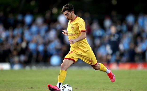 El futbolista Josh Cavallo, durante un partido con el Adelaide United. 