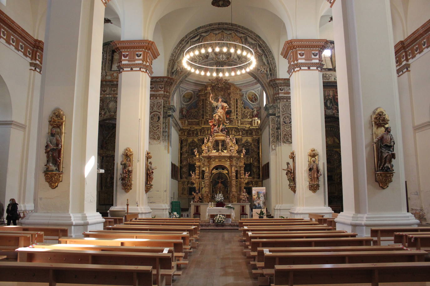 Fotos: El templo alfareño de San Miguel plantea acondicionar un paseo turístico bajo sus cubiertas