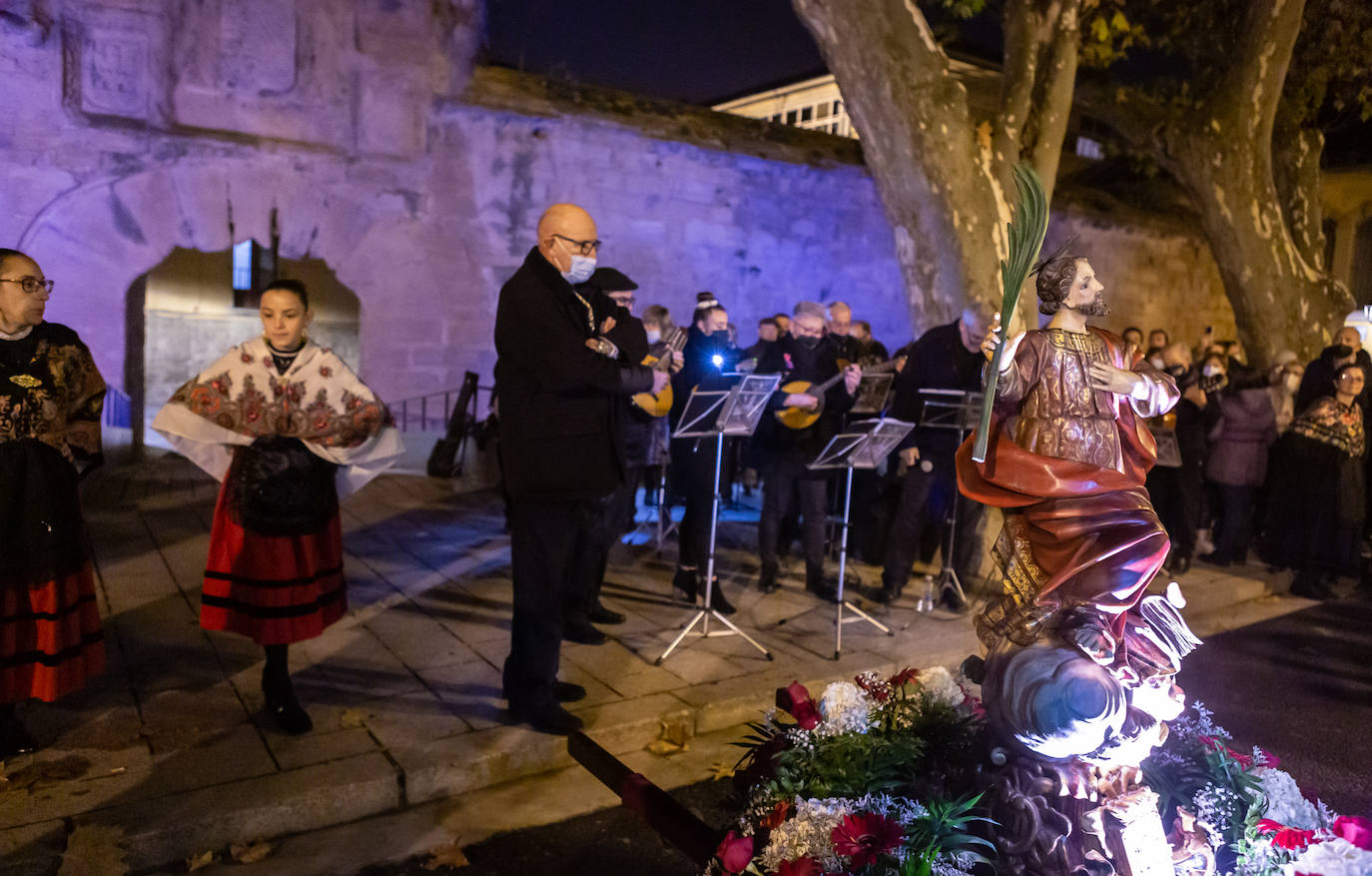 Fotos: Procesión de la Cofradía de San Bernabé