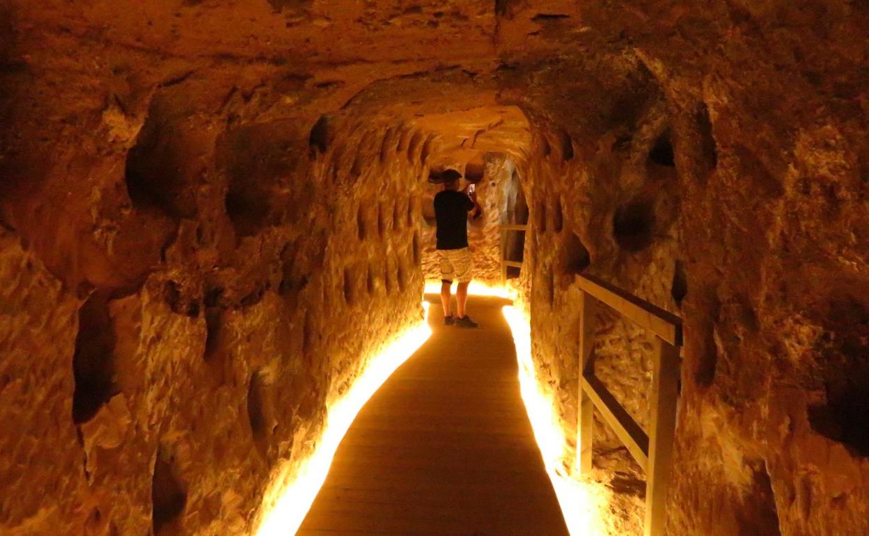 Las cuevas de los Cien Pilares, un atractivo turístico en Arnedo. 